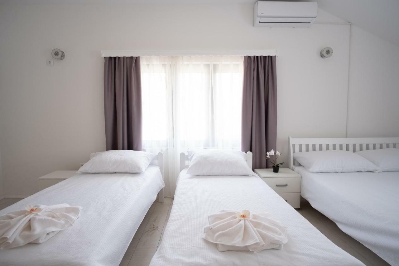 Apartmani Vila Kosa 特雷比涅 外观 照片