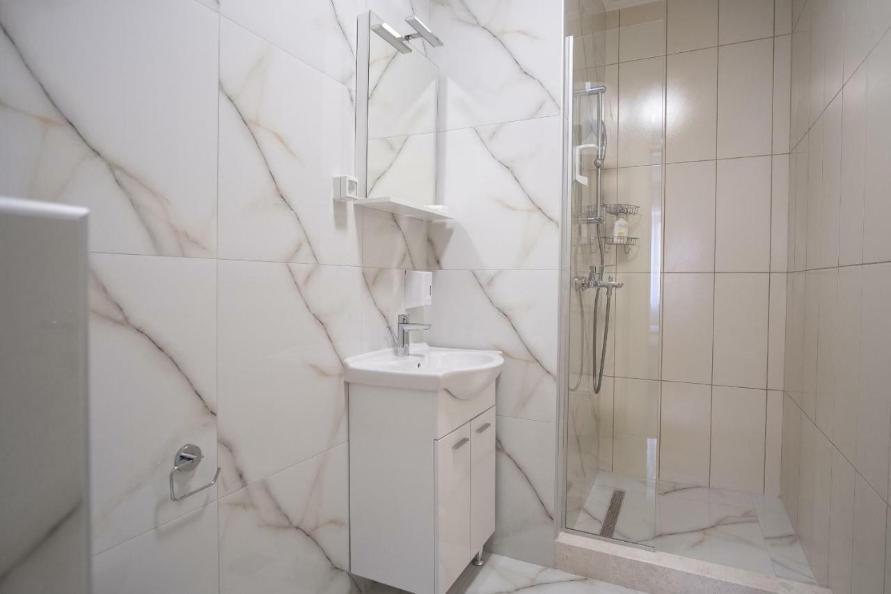 Apartmani Vila Kosa 特雷比涅 客房 照片